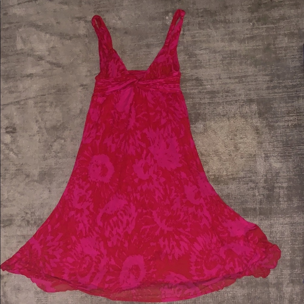 Say yes. A little RED dress! Excellent condition!